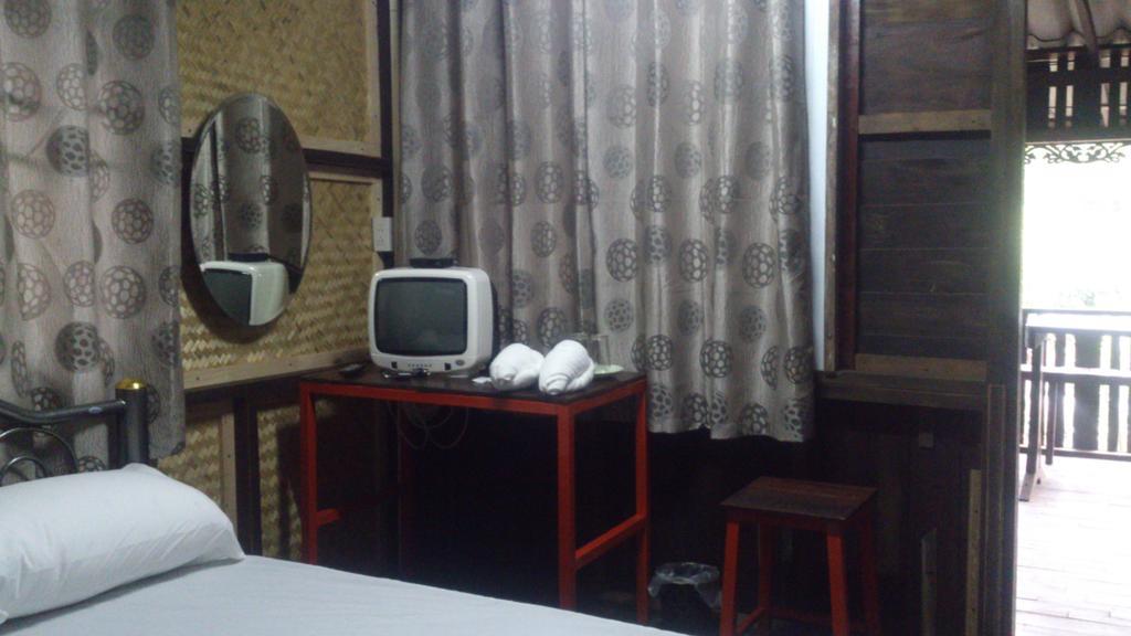 Hora Home Lampang Buitenkant foto